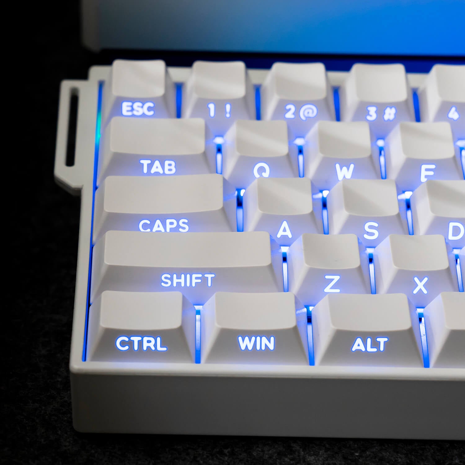 Teclado magnético Shine60 HE